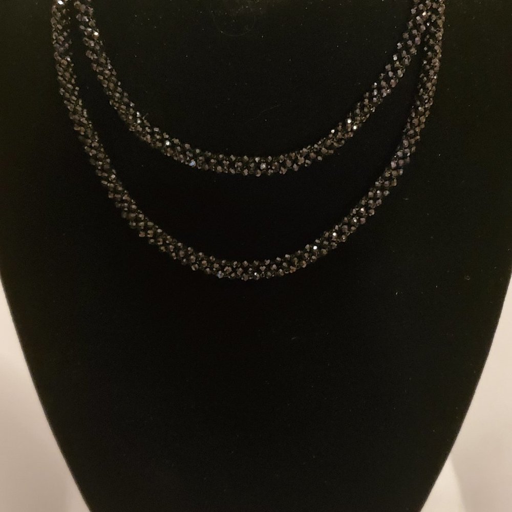 BLACK SPINEL RONDELLE FACETED 3 LAYERED NECKLACE - NWOT - Picture 5 of 10